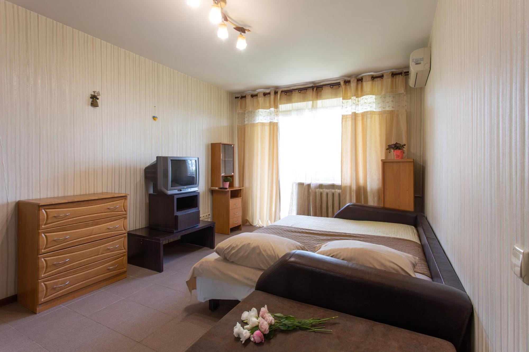Apartment On 23 Serpnya *